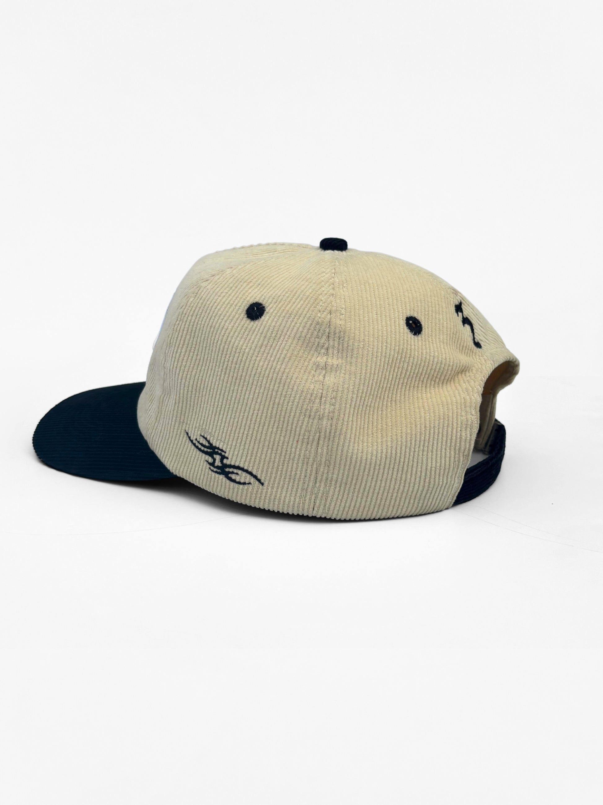 "SIGIL" CORDUROY HAT image 2
